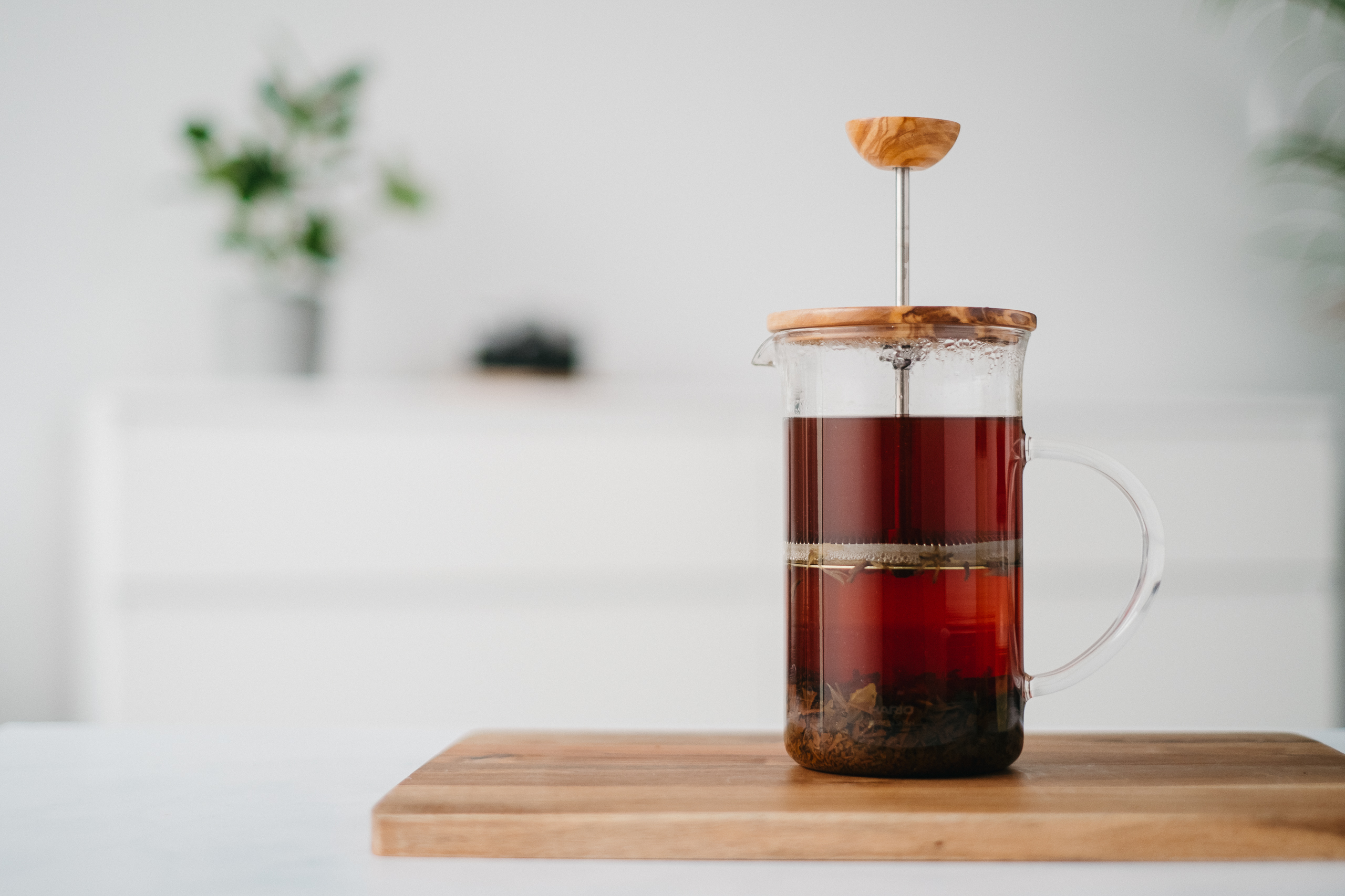 How to Make Tea with a French Press