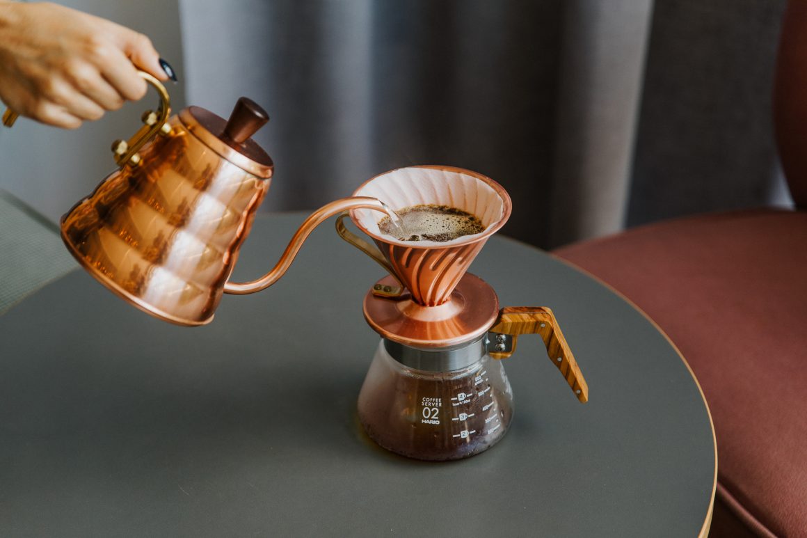 What is V60 and How to Make Drip Coffee? Blog Coffeedesk.pl