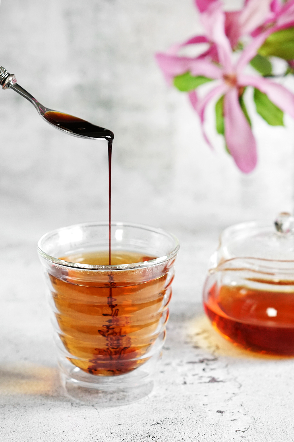 Molasses with black tea