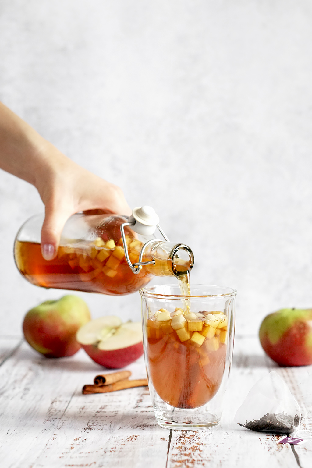 how to prepare apple kombucha